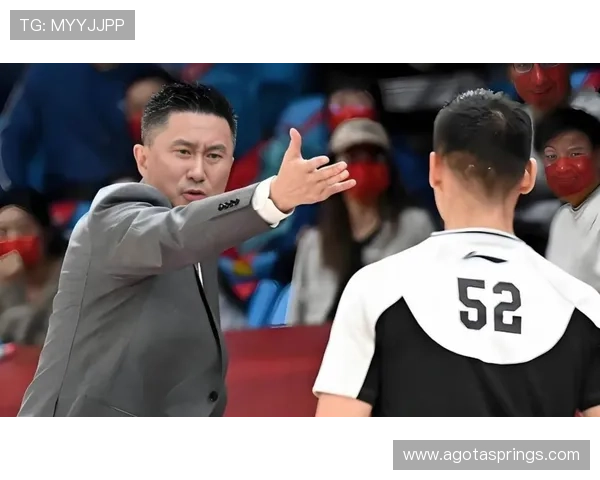 杜锋弃麦考尔补强内线护框 杜锋弃麦考尔补强内线护框