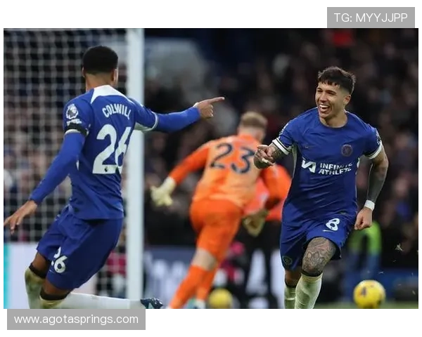 切尔西对阵利兹恩佐首发加纳乔亮相